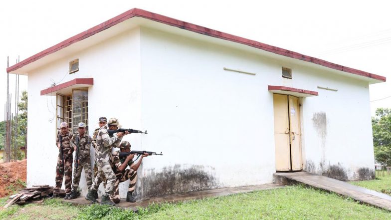India News | Indian Army Concludes Specialised Tactical Training for CISF Personnel at Agartala Airport