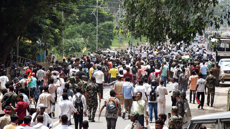 India News | Ranchi Police Book 300 Unidentified Persons over Vidhan Sabha Gherao March, Allege Stone Pelting on Cops