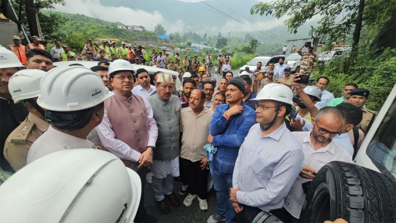 India News | Uttarakhand CM Dhami Reaches Tunnel Accident Site in Chamoli, Monitors Rescue Operations