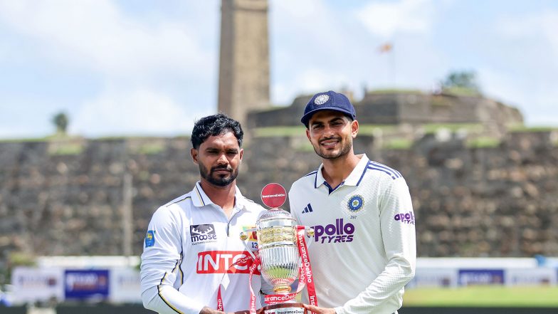 Sports News | Sri Lanka Captain De Silva Backs Niroshan Dickwella's Inclusion in Squad for First Test
