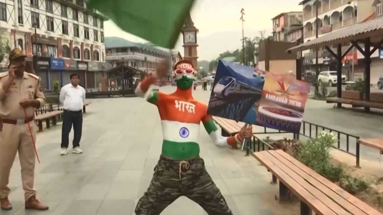India News | J-K: Ahmedabad Tourist Paints Body in Tricolour, Celebrates Independence Day at Srinagar's Lal Chowk