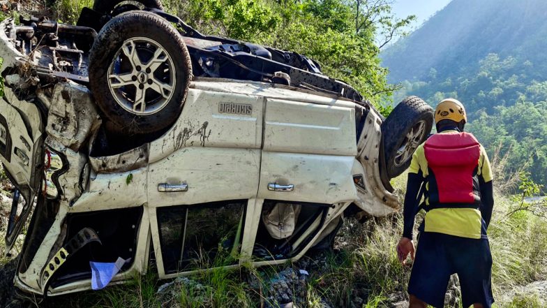 India News | J-K: Five Labourers Killed as Vehicle Plunges 300 Feet in Kishtwar