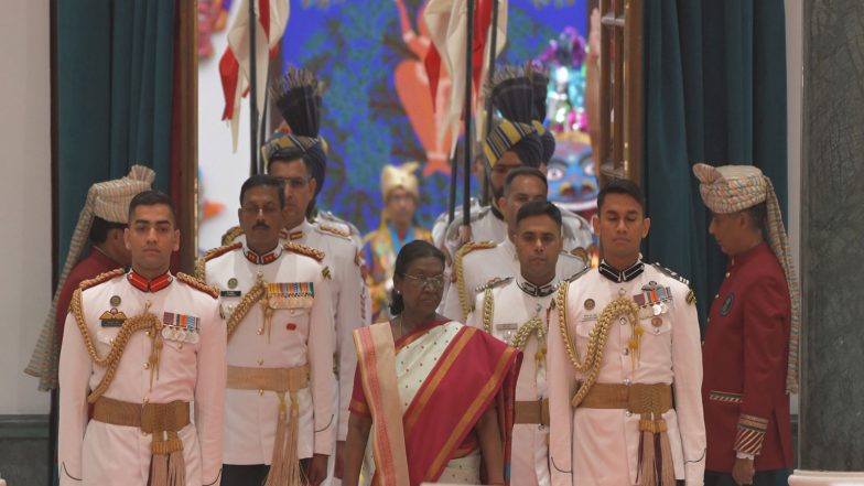 India News | PM Modi, Ram Nath Kovind Attend President Murmu's Independence Day 'at Home' Reception