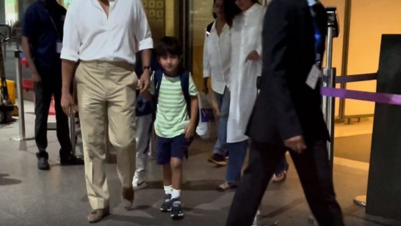 Entertainment News | Birthday Boy Saif Ali Khan Heads out on Trip with Kareena, Sons Taimur and Jeh