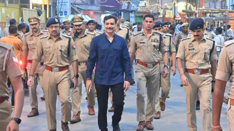 India News | UP: Varanasi Police Commissioner Mohit Agarwal Reviews Security, Crowd Management Arrangements for Third Monday of Shravan