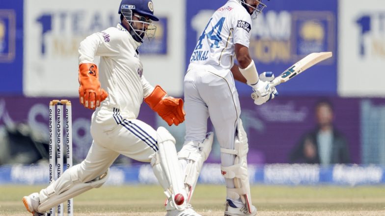 Sports News | IND Vs SL, 1st Test: Dinusha-Dickwella Lead Counter-attack with Century Stand (Day 3, Tea)