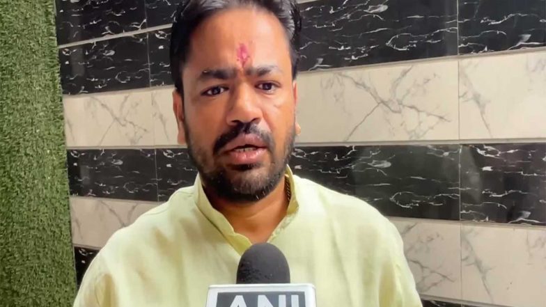 India News | Hindu Sena National President Files Complaint Against Sonia Gandhi over Alleged Obstruction of 'Vande Mataram' Rendition