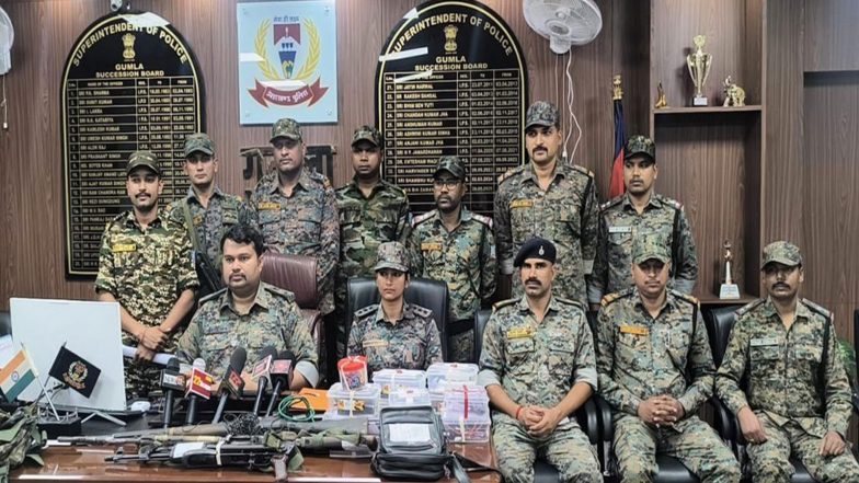 India News | Jharkhand: Gumla Police Arrest 4 Key JJMP Operatives, Including Sub-Zonal Member with Rs 5 Lakh Bounty in Major Anti-naxal Operation