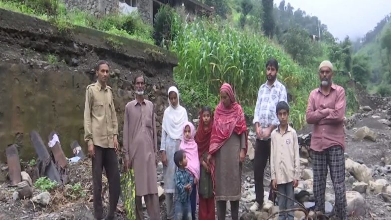 India News | Cloudburst Triggers Devastating Flash Flood in J-K's Rajouri: 4 Dead, Houses and Infrastructure Washed Away