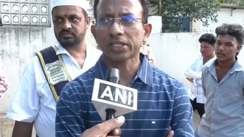 India News | Andhra Pradesh: Minor Dies After Collapsing at School in Visakhapatnam, Teacher Accused of Assault