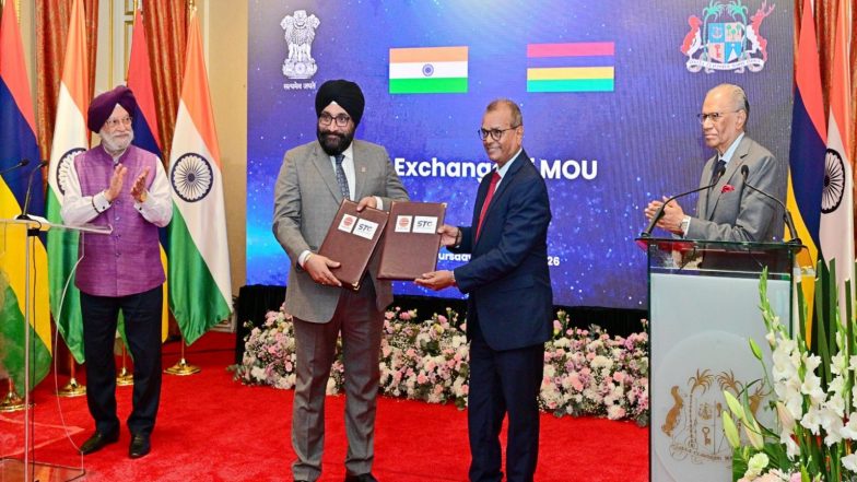 World News | Union Minister Hardeep Puri Signs Oil, Gas Cooperation MoU with Mauritius; IndianOil Inks 5-year Petroleum Supply Pact
