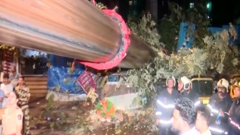 India News | Maharashtra: Several Injured as Massive Crane Collapses on House in Mumbai's Kurla