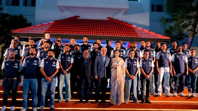 Sports News | Indian High Commissioner Hosts Team India in Colombo Ahead of 2nd Test Against Sri Lanka