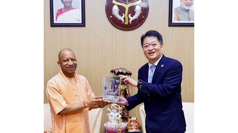 India News | Uttar Pradesh, Japan's Yamanashi Prefecture Sign MoU to Boost Legislative Ties, Cooperation in Education, Tourism, Agriculture