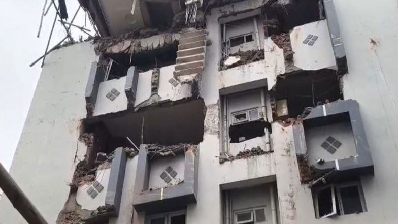 India News | Under-construction Building Collapses in Hyderabad's Madhapur, 2 Dead; Rescue Op Underway