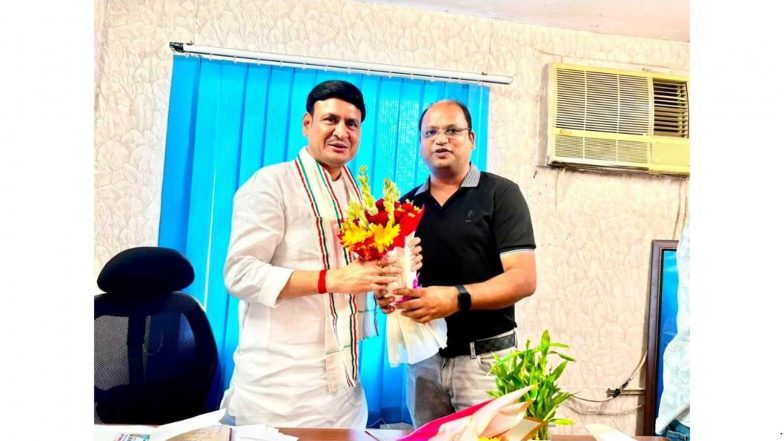 Business News | Nikhil Singhal Emerges as Grassroots Leader in Noida, Meets AICC Secretary & UP Co-Incharge Sanjiv Arya