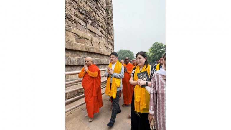 World News | Japanese Delegation Praises Sarnath's Heritage Significance as Powerful Testament of Cultural Ties