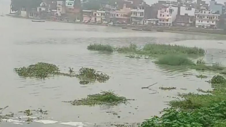 India News | Locals Say Rising Ganga, Yamuna Levels Shift Sangam Point in Prayagraj; Shops, Businesses Affected