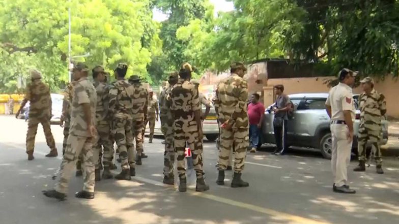 India News | Legal Action May Be Taken for Disseminating Fake News: Delhi Police Clarify, 'no Protest Ongoing at Jantar Mantar'