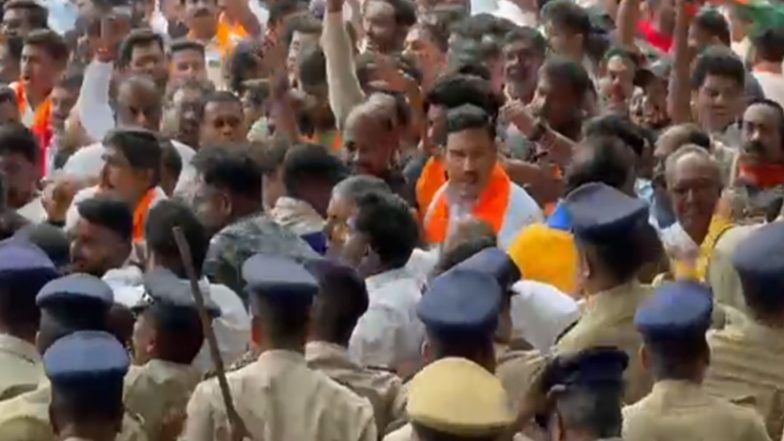 India News | Tensions Flare at Vidhana Soudha as BJP Leaders Try to Force Entry, Demand Nagendra's Resignation