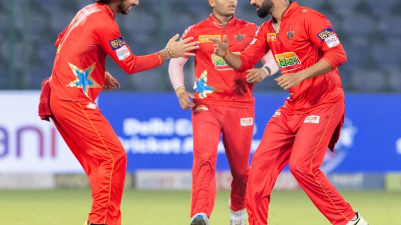 Sports News | DPL 2026: South Delhi Superstarz Cruise to Five-wicket Win over New Delhi Tigers