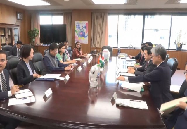 Business News | Piyush Goyal Highlights India's Growing Semiconductor, AI, and Data Center Markets at Japan Bilateral Meeting
