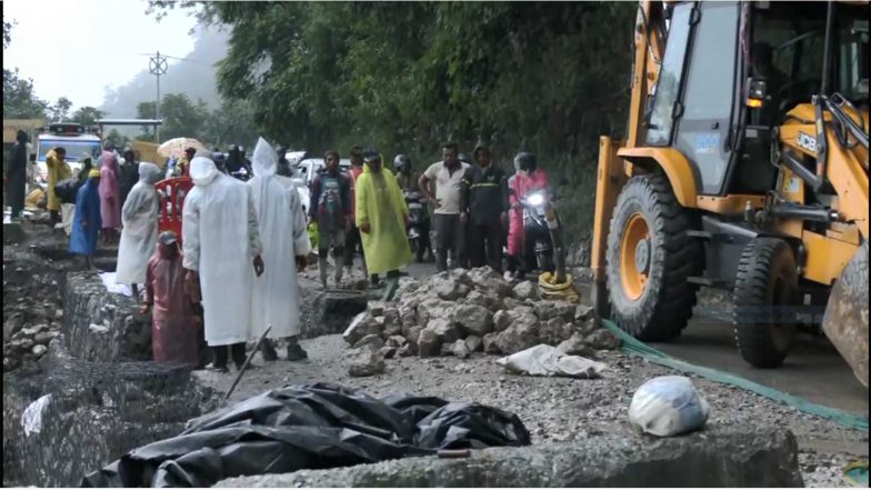 India News | Uttarakhand: Restoration Work Underway on Damaged Retaining Wall Near Paniwala Band Along Dehradun-Mussoorie Road