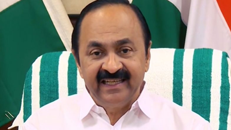 India News | Transcending Caste, Religion, Onam Conveys Message of Love, Equality, Unity: Keralam CM Satheesan Extends Greetings on Harvest Festival