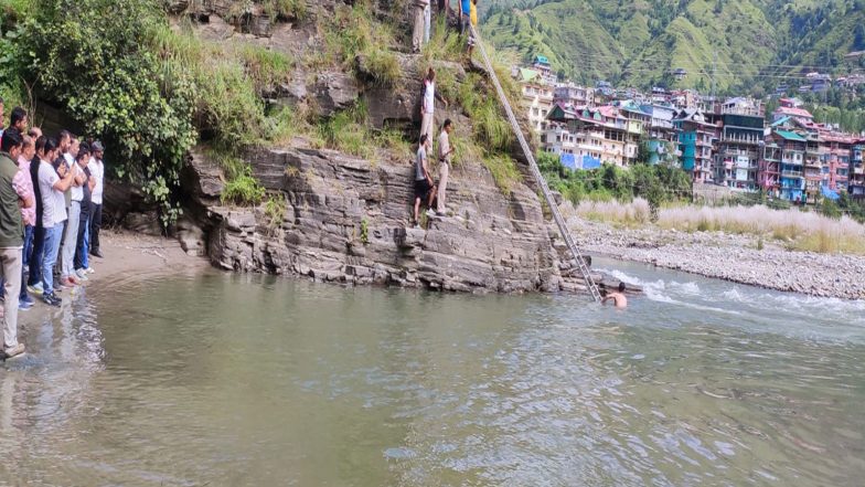 India News | Two Students Drown in Himachal's Pabbar River, Bodies Recovered; Families Given Immediate Relief
