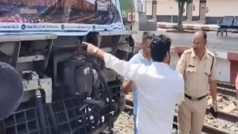 India News | Maharashtra: Farmers Stopped 'Onion Express' Heading to Delhi at Lasalgaon Station in Nashik