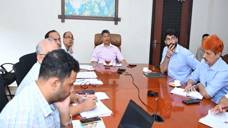 India News | Assam Minister Hazarika Chairs High-level Review Meeting of Irrigation Department; Sets Target Expenditure of Rs 7,000 Crore over Next Five Years