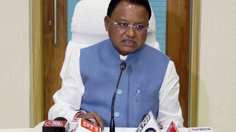 India News | Odisha Govt Directs Colleges to Cut Cooking Oil Use, Skip Puris, Vadas and Bondas