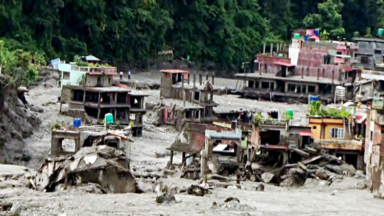 World News | Nepal Floods: Bihar Man Recounts Ordeal After Nepal Army Rescues Him, 7 Family Members