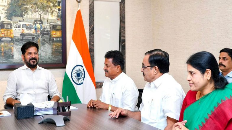 India News | Telangana Farmers Commission Recommends Restructuring Minor Irrigation System; Submits Report to CM Reddy
