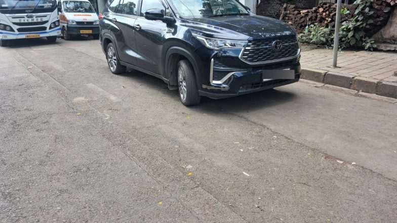 India News | Maharashtra: 8-year-old Child Dies After Being Hit by Car in Bandra; Woman Driver Taken into Custody