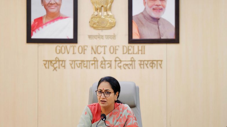 India News | Delhi Processes 2.16 Crore Metric Tonnes of Waste, Reclaims 100 Acres from Okhla, Bhalswa and Ghazipur Landfills