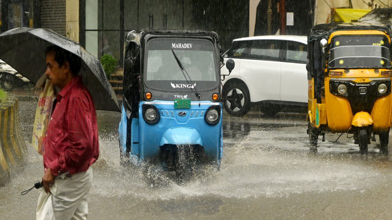 India News | IMD Forecasts Heavy Rainfall in Several States as Low-pressure Area Persists over Gangetic West Bengal