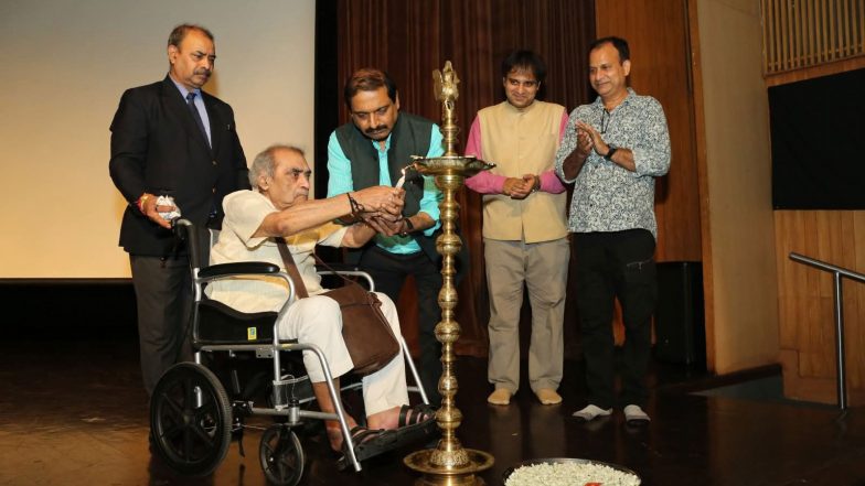 Business News | IHC Launches 35mm Film Club with Special Screening of Kranti Reel Magic - Looking Back With Nostalgia!