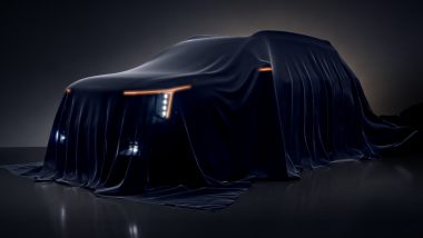 Kia Sorento Hybrid SUV Debuts in India: Official Pre-Bookings Begin Online and at Dealerships