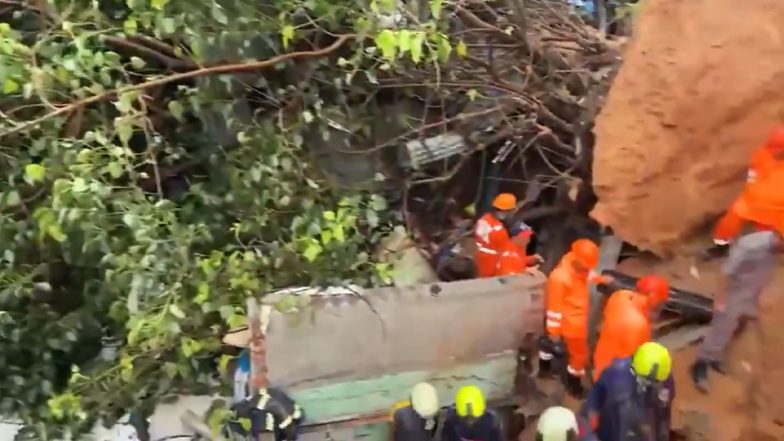 Kurla Landslide: 2 Dead, Several Feared Trapped After Heavy Rain in Mumbai (Videos)