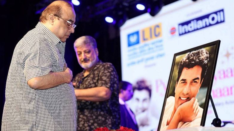 &lsquo;Batwara 1947&rsquo; Director Rajkumar Santoshi Pays Tribute to Dharmendra at Grand Musical Show &lsquo;Pyaar Hi Pyaar Beshumaar&rsquo;