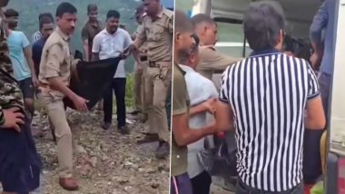 Uttarakhand Road Accident: 5 Killed, 1 Injured After Vehicle Falls Into Gorge in Pauri (Video)