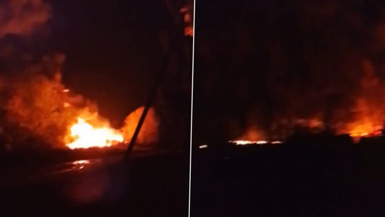 Russia Warplane Crash: Nuclear-Capable Tu-95MS Bomber Crashes in Amur Region, Killing 6 (Video)