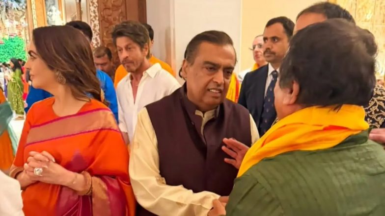 Shah Rukh Escapes Cameras at Ambani Ganeshotsav 2026, Inside Pic Surfaces