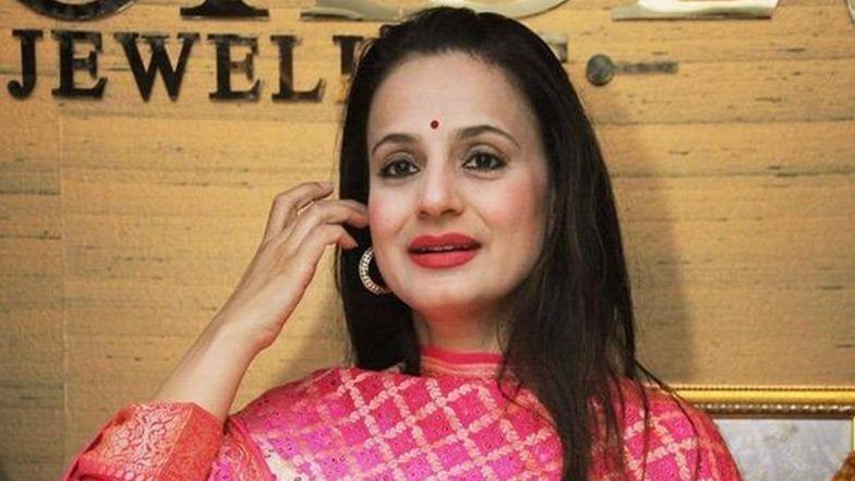 Ameesha Patel’s Parents’ Mumbai Home Robbed, Jewellery Worth INR 5 Lakh Stolen; Domestic Help Arrested