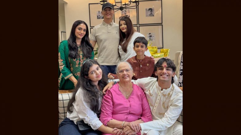 Aishwarya Rai Bachchan Celebrates Raksha Bandhan With Brother Aditya, Aaradhya and Family