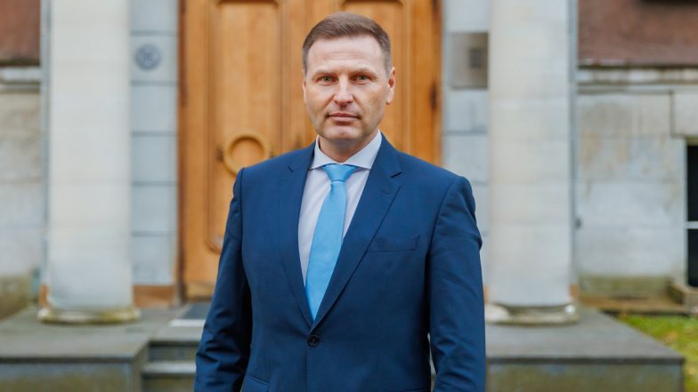 How Estonia&rsquo;s &euro;70 Million Ukraine Arms Fiasco Involving Indian-Run Firm Cost Hanno Pevkur His Job