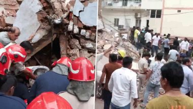 Delhi Building Collapse: Multi-Storey Structure Collapses in Satya Niketan, Several Feared Trapped (Video)