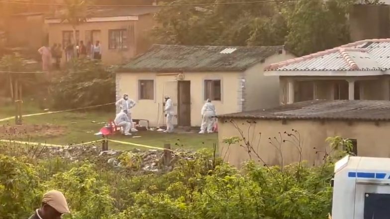 South Africa Mass Shooting: 11 Killed, 3 Injured at House in KwaMakhutha (Videos)