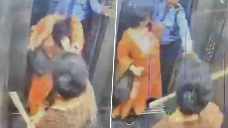 Ghaziabad Viral Video: Woman Beaten With Stick, Slapped Over Dog in Windsor Paradise Society Lift